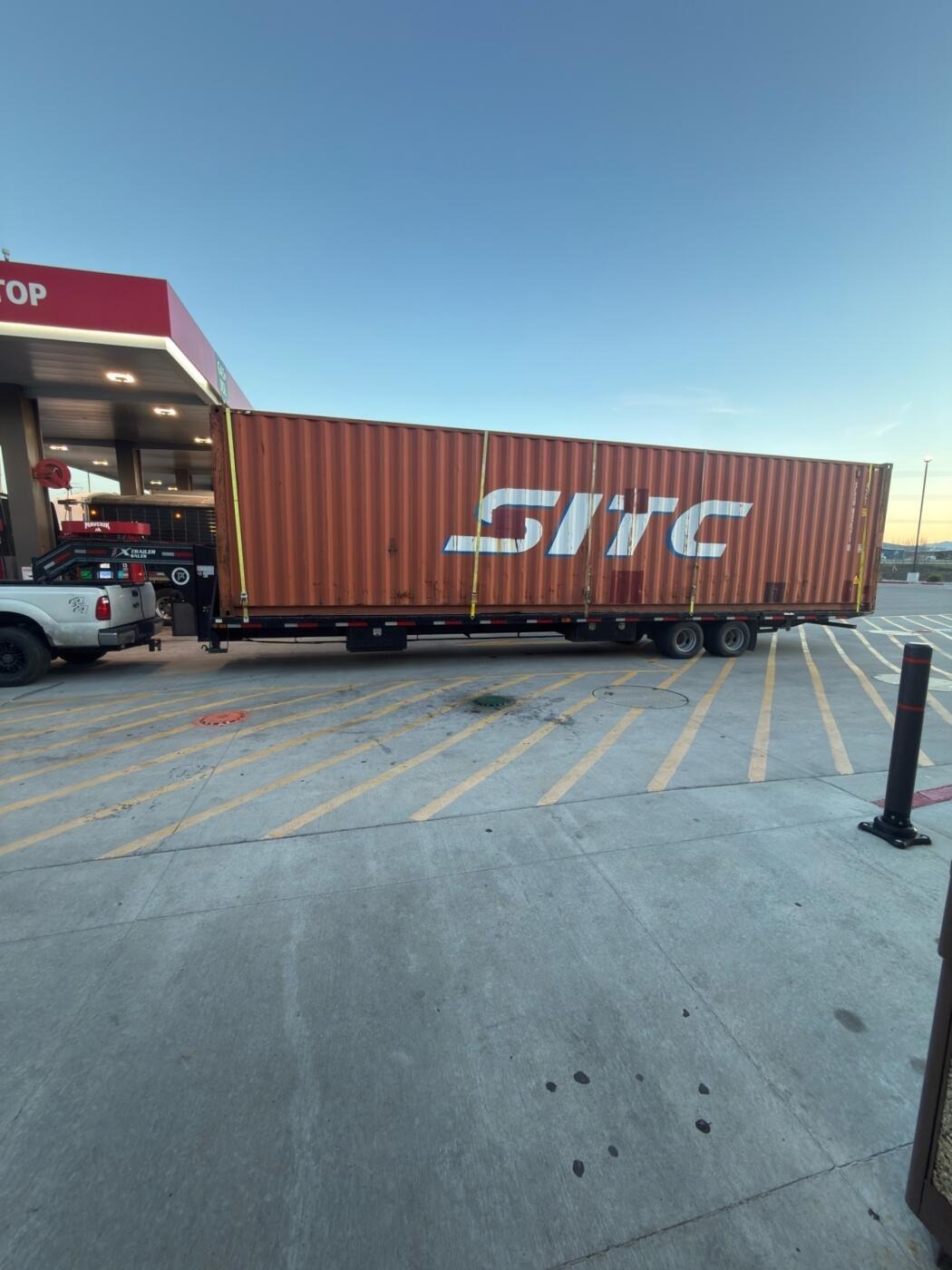 40ft Metal Deck Gooseneck Trailer rental — DTS Trailer Rentals, Sugar City, Idaho